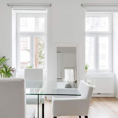 ⍟Luxurious And Bright⍟ 5 Min Walk To City Center Apartamento Viena Exterior foto