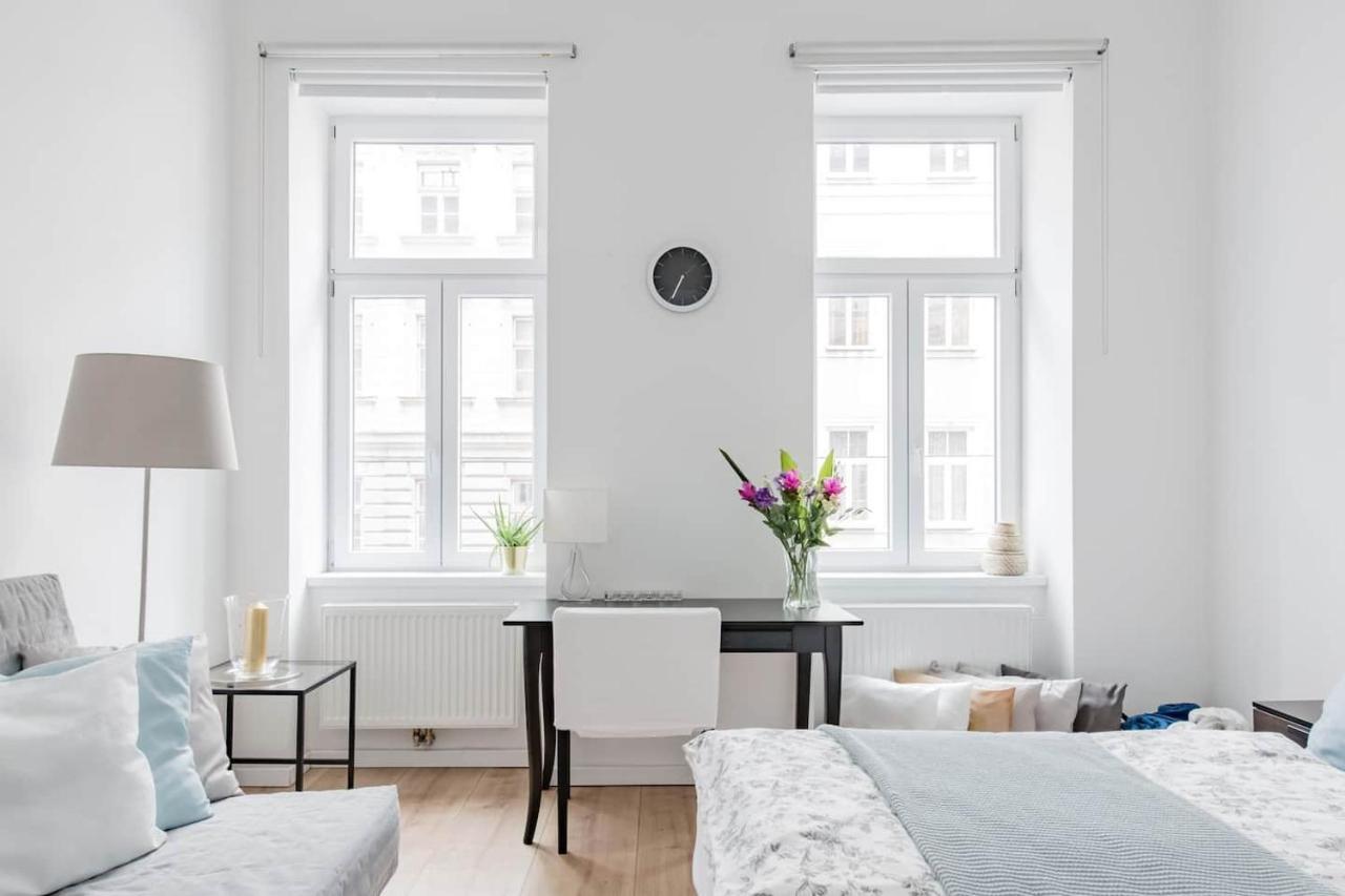 ⍟Luxurious And Bright⍟ 5 Min Walk To City Center Apartamento Viena Exterior foto