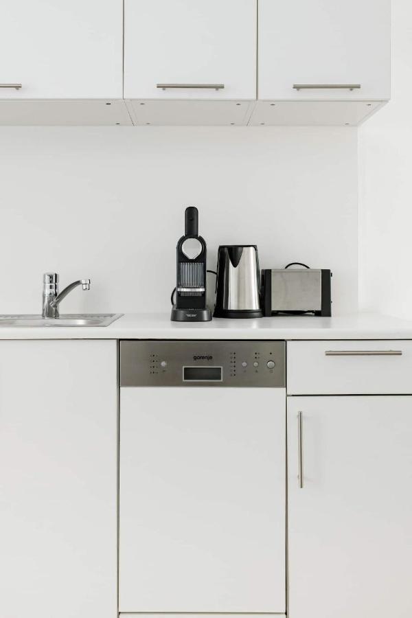 ⍟Luxurious And Bright⍟ 5 Min Walk To City Center Apartamento Viena Exterior foto