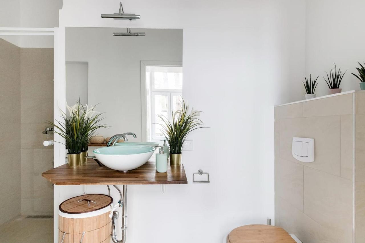 ⍟Luxurious And Bright⍟ 5 Min Walk To City Center Apartamento Viena Exterior foto