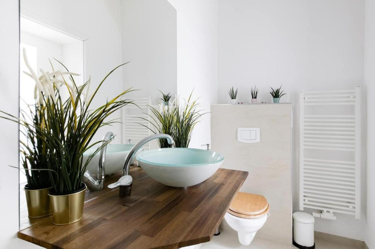 ⍟Luxurious And Bright⍟ 5 Min Walk To City Center Apartamento Viena Exterior foto