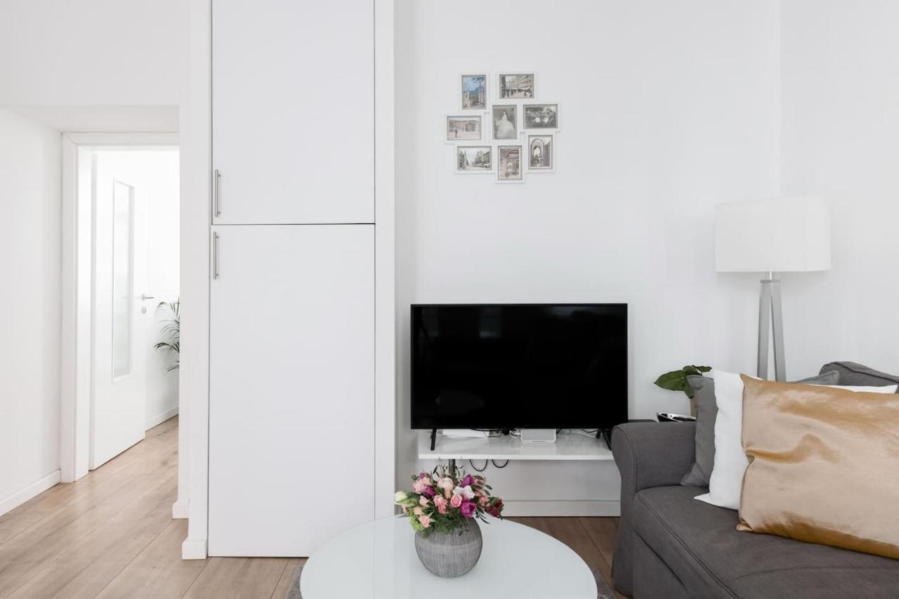 ⍟Luxurious And Bright⍟ 5 Min Walk To City Center Apartamento Viena Exterior foto