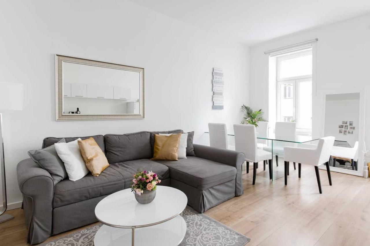 ⍟Luxurious And Bright⍟ 5 Min Walk To City Center Apartamento Viena Exterior foto