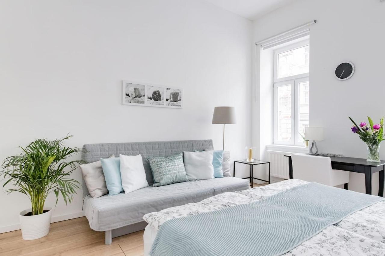 ⍟Luxurious And Bright⍟ 5 Min Walk To City Center Apartamento Viena Exterior foto